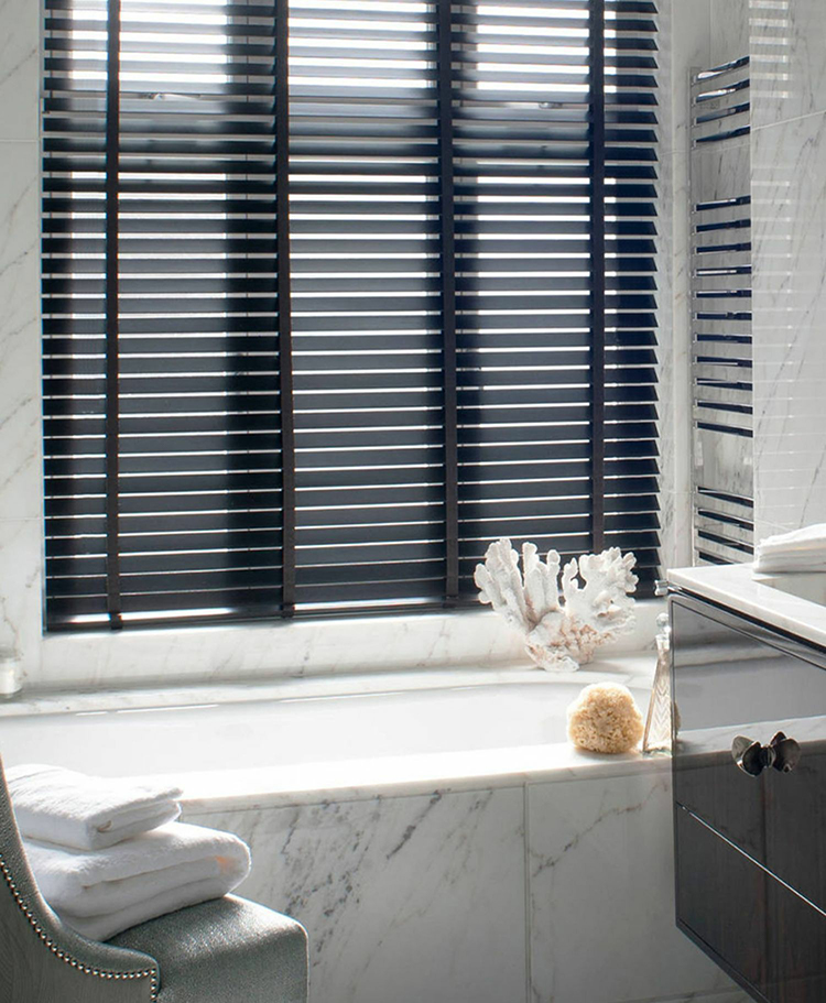 wooden venetian blinds